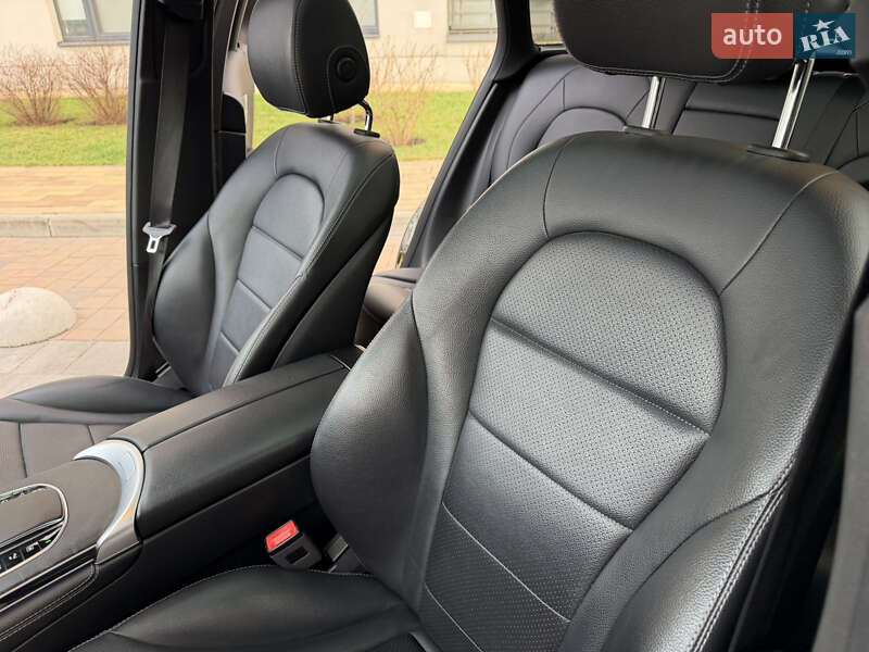 Позашляховик / Кросовер Mercedes-Benz GLC-Class 2019 в Києві