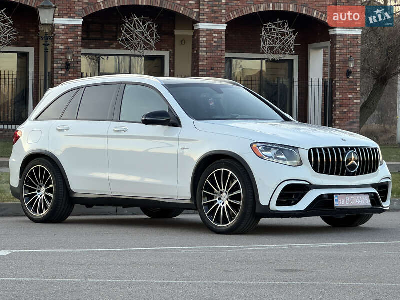 Внедорожник / Кроссовер Mercedes-Benz GLC-Class 2016 в Киеве фото 2 Внедорожник / Кроссовер Mercedes-Benz GLC-Class 2016 в Киеве