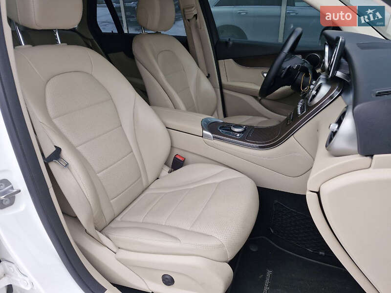 Позашляховик / Кросовер Mercedes-Benz GLC-Class 2019 в Києві