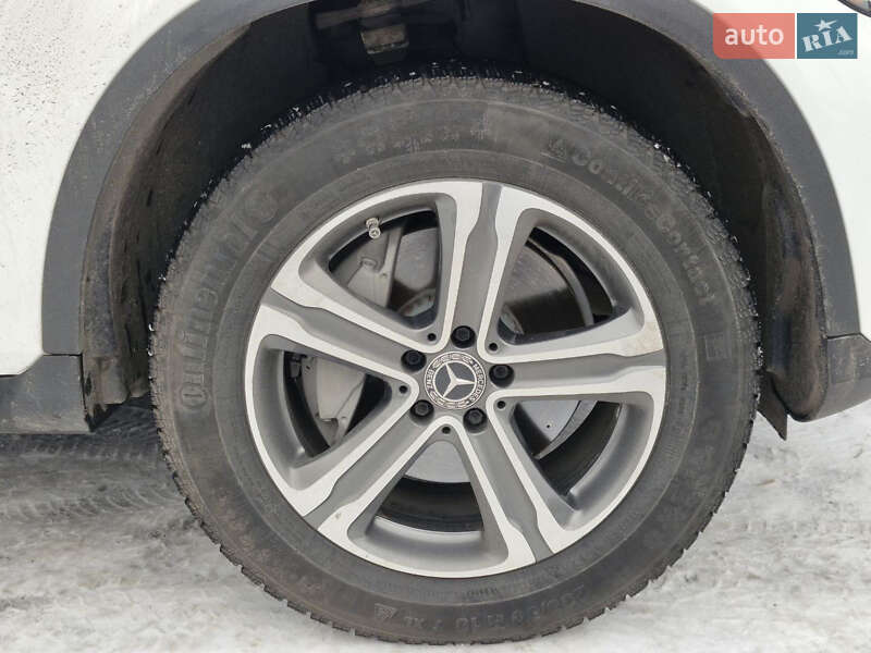 Позашляховик / Кросовер Mercedes-Benz GLC-Class 2019 в Києві