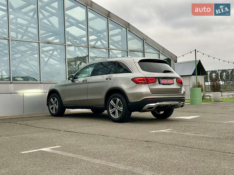 Позашляховик / Кросовер Mercedes-Benz GLC-Class 2020 в Києві