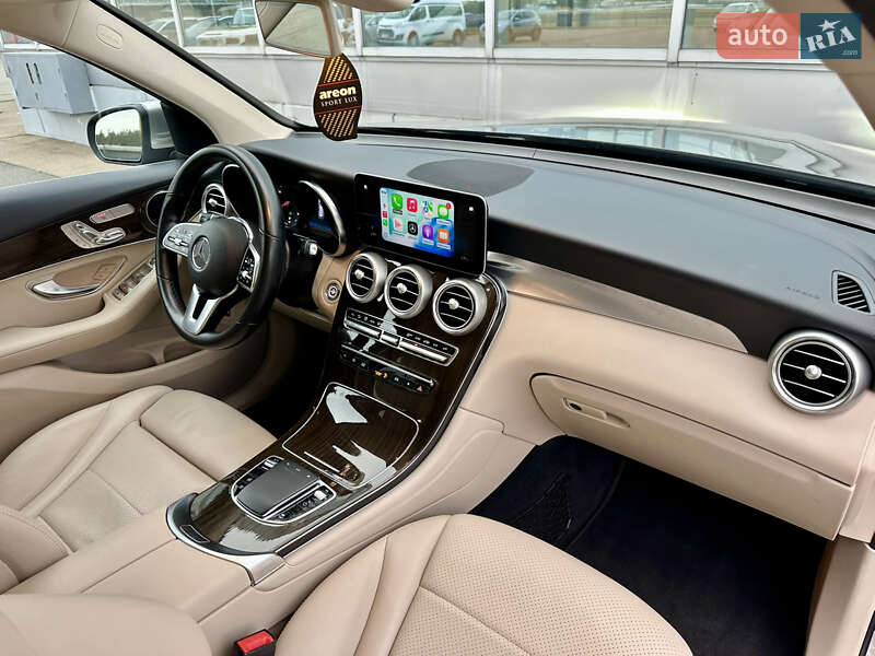 Позашляховик / Кросовер Mercedes-Benz GLC-Class 2020 в Києві