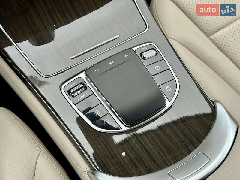 Позашляховик / Кросовер Mercedes-Benz GLC-Class 2020 в Києві