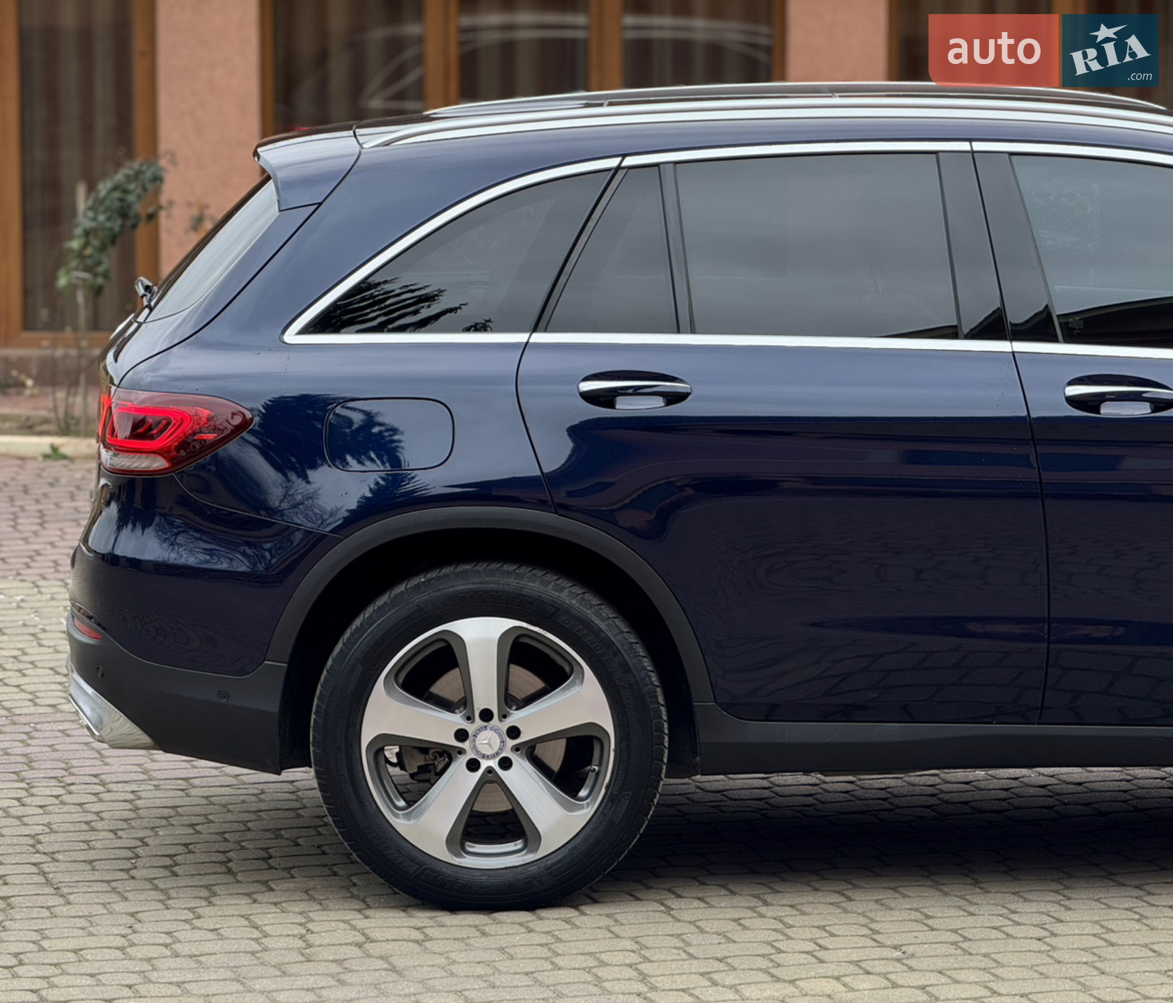 2016 Mercedes-Benz GLC - мініатюра 21