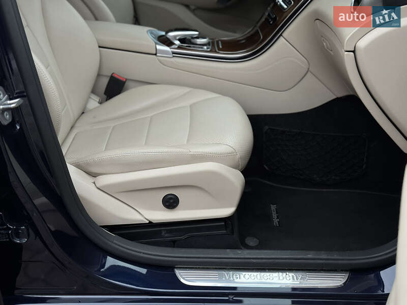 Внедорожник / Кроссовер Mercedes-Benz GLC-Class 2016 в Мукачево