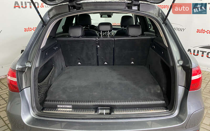 Внедорожник / Кроссовер Mercedes-Benz GLC-Class 2018 в Львове фото 5 Внедорожник / Кроссовер Mercedes-Benz GLC-Class 2018 в Львове