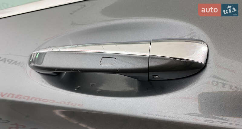 Внедорожник / Кроссовер Mercedes-Benz GLC-Class 2018 в Львове фото 43 Внедорожник / Кроссовер Mercedes-Benz GLC-Class 2018 в Львове