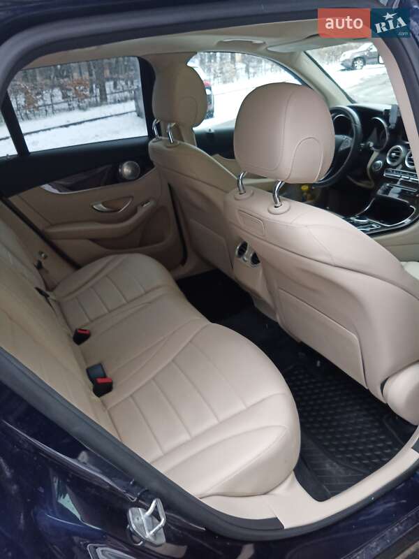 Внедорожник / Кроссовер Mercedes-Benz GLC-Class 2018 в Киеве фото 29 Внедорожник / Кроссовер Mercedes-Benz GLC-Class 2018 в Киеве