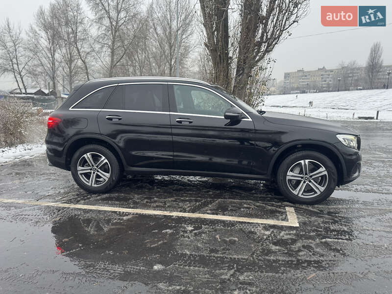 Внедорожник / Кроссовер Mercedes-Benz GLC-Class 2019 в Киеве фото 5 Внедорожник / Кроссовер Mercedes-Benz GLC-Class 2019 в Киеве
