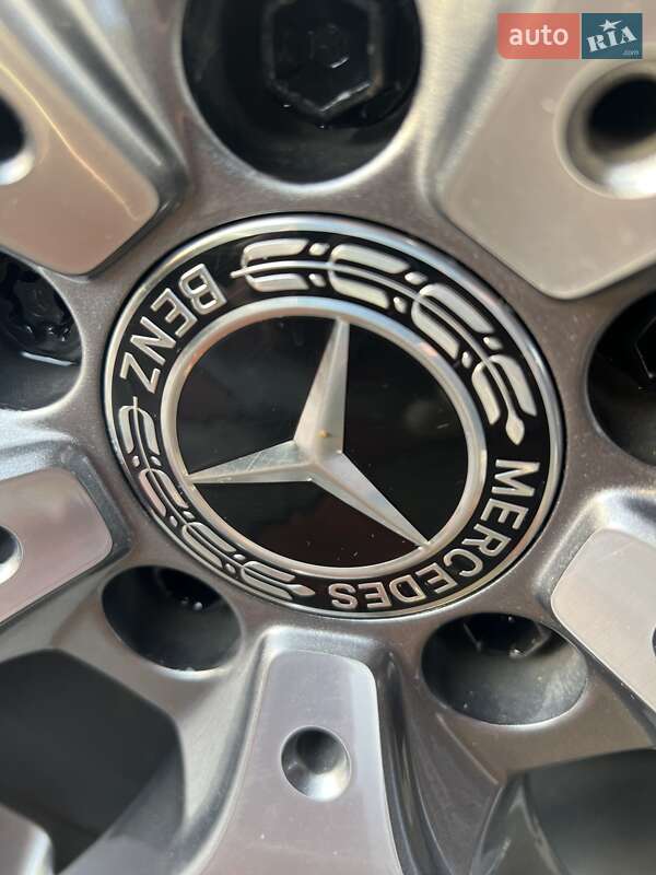 Позашляховик / Кросовер Mercedes-Benz GLC-Class 2019 в Ізмаїлі