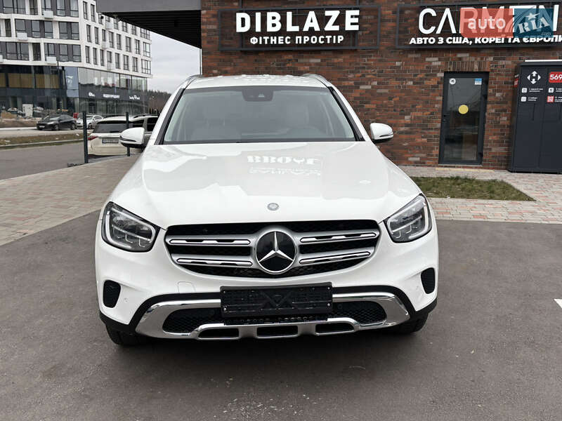 Mercedes-Benz GLC-Class 2022