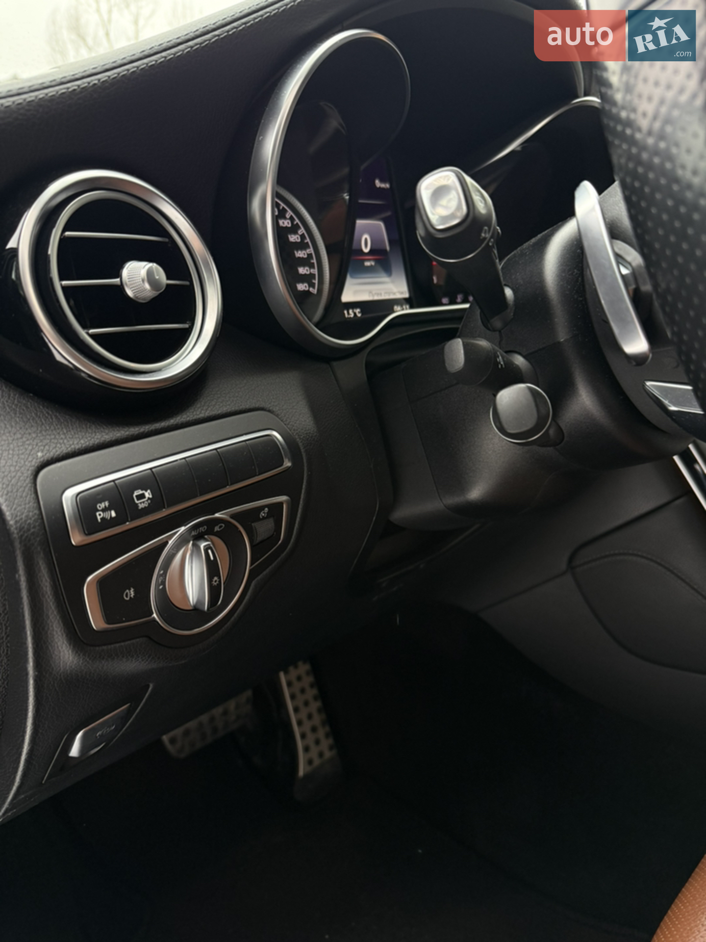 2017 Mercedes-Benz GLC - мініатюра 12