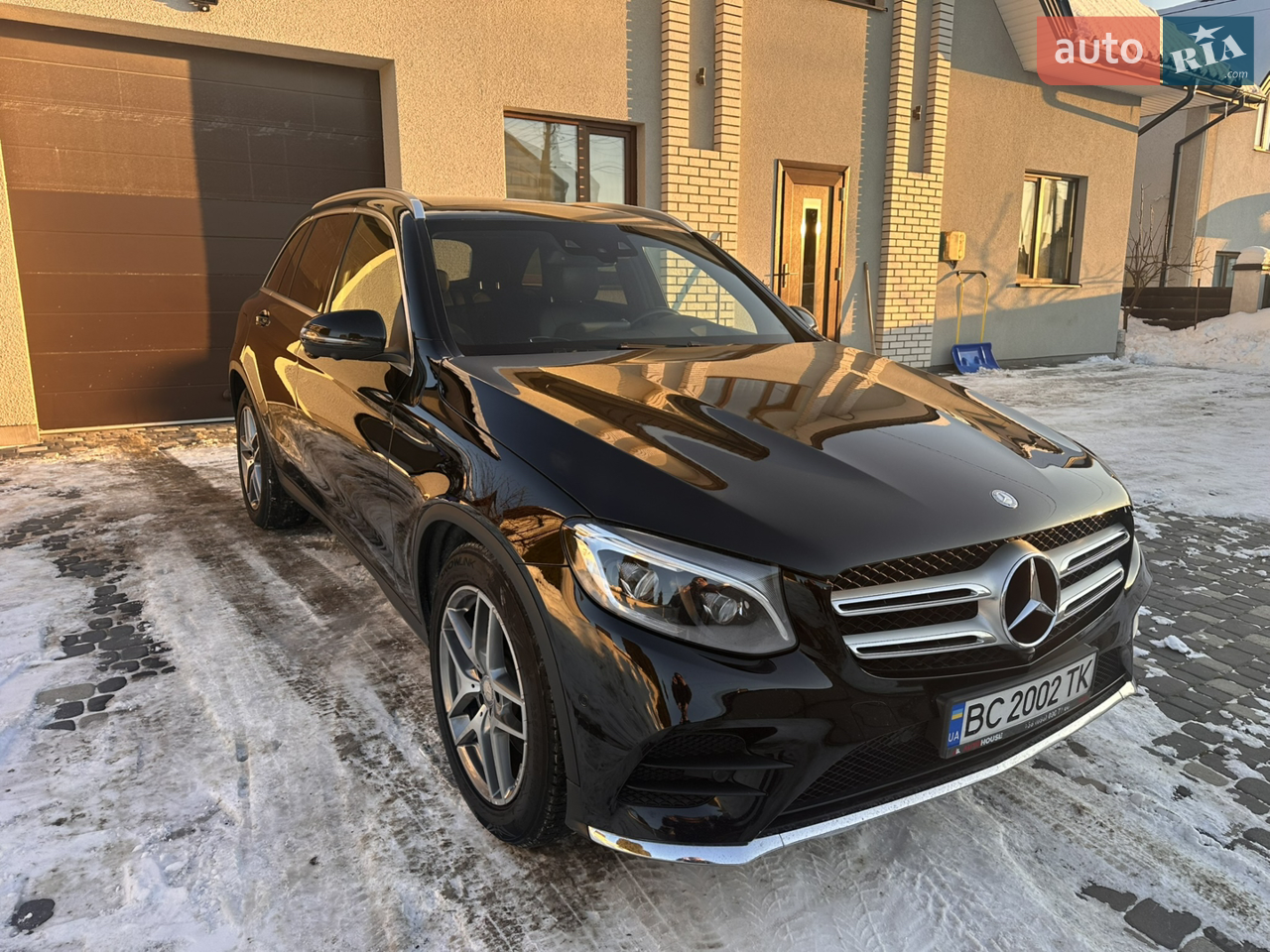 2016 Mercedes-Benz GLC - мініатюра 22