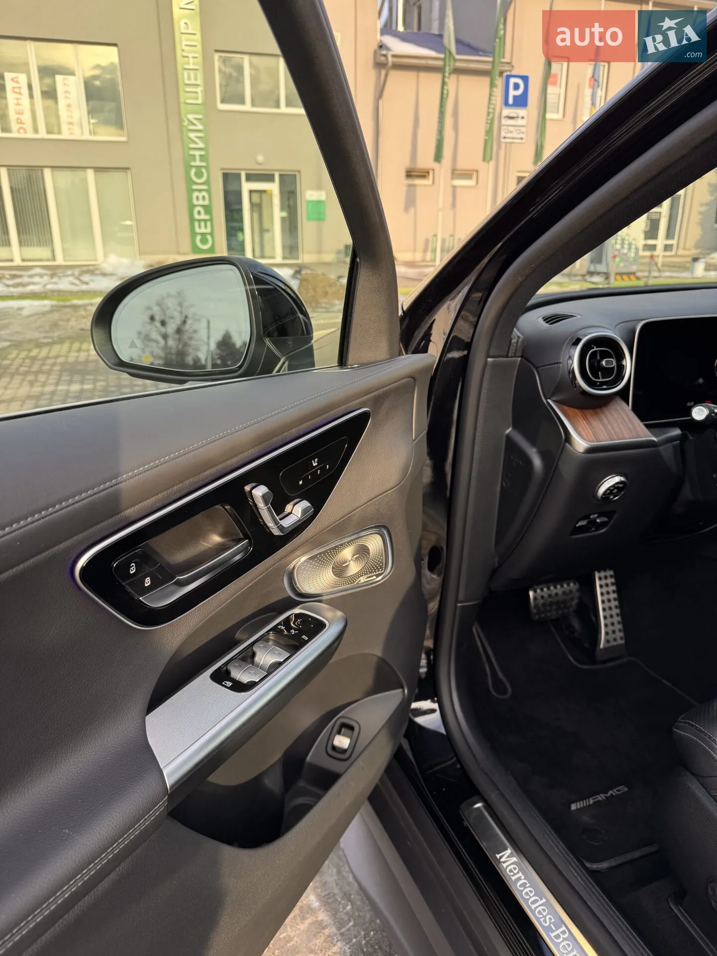 2024 Mercedes-Benz GLC - мініатюра 12