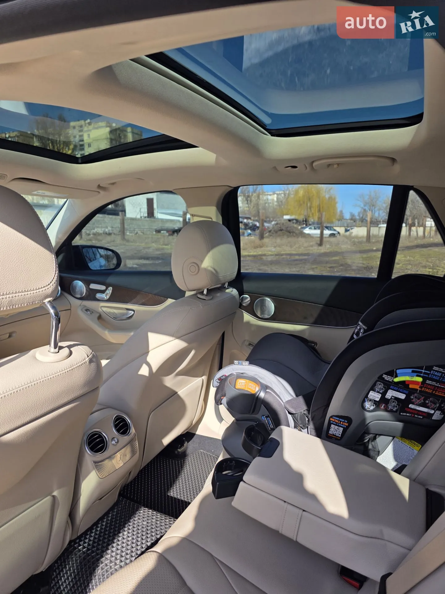 2019 Mercedes-Benz GLC - мініатюра 27