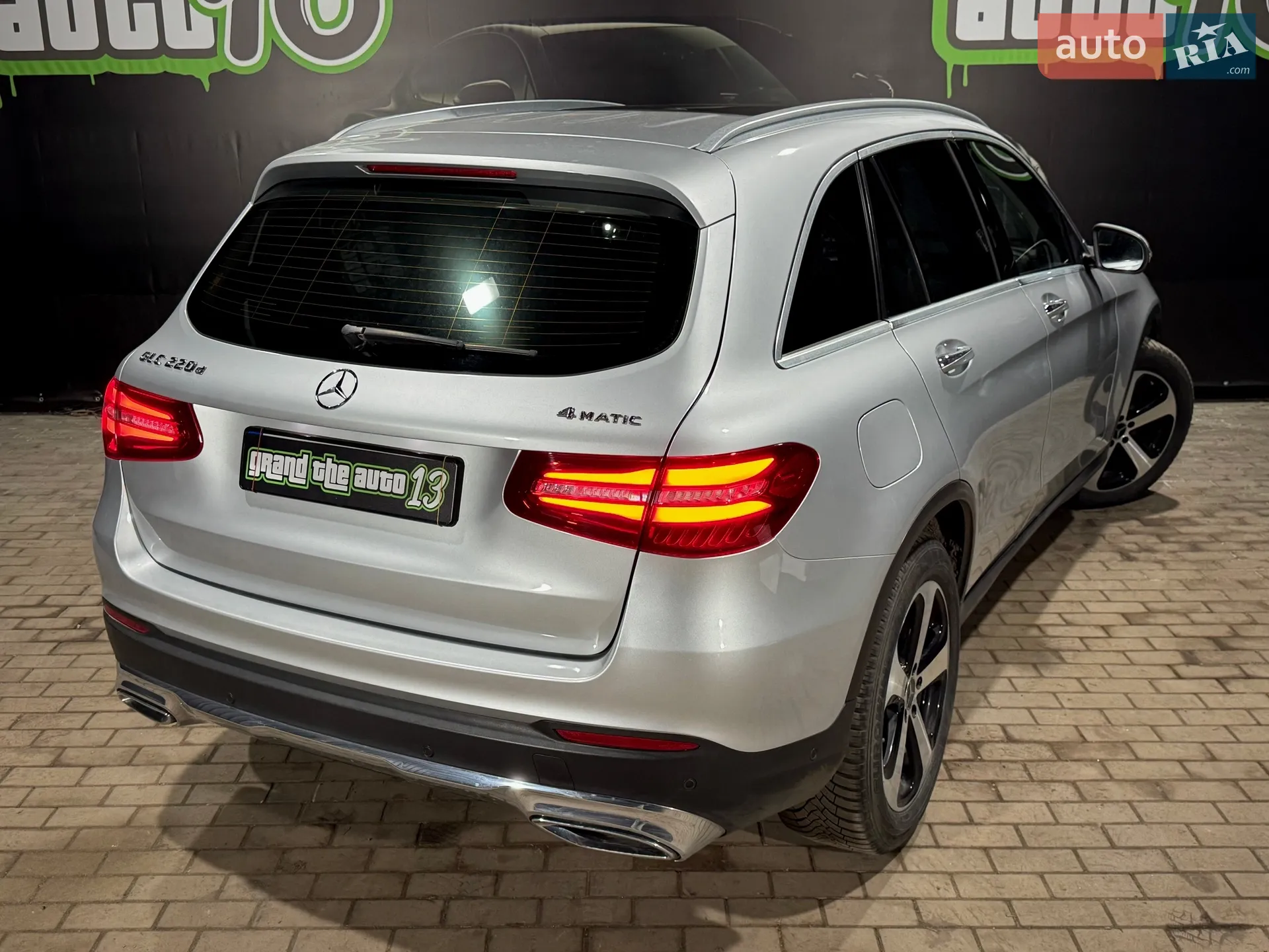 2016 Mercedes-Benz GLC - мініатюра 9