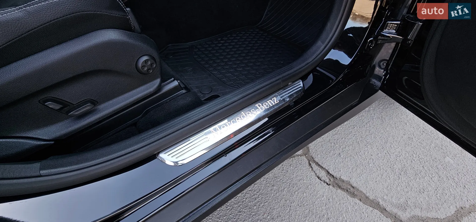2020 Mercedes-Benz GLC - мініатюра 88