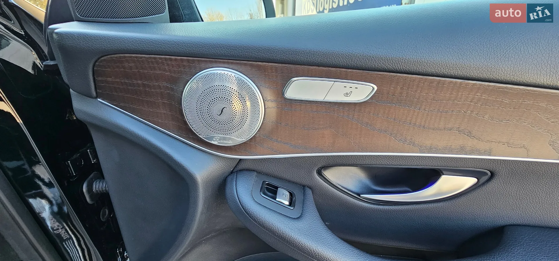 2020 Mercedes-Benz GLC - мініатюра 93