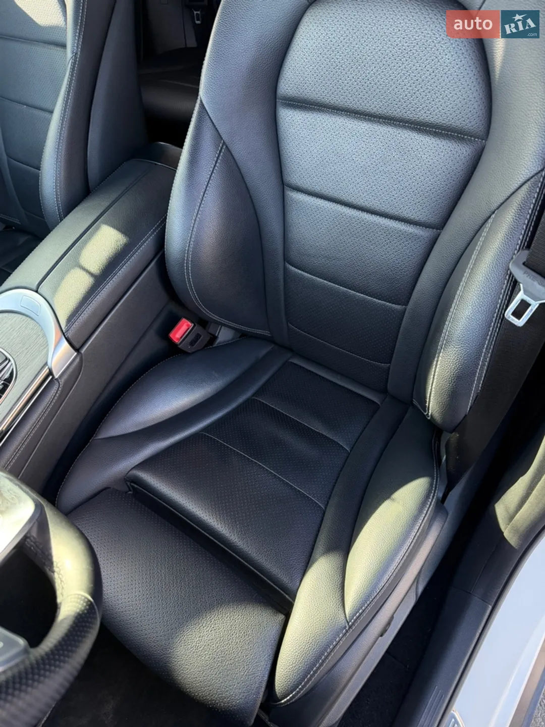 2020 Mercedes-Benz GLC - мініатюра 19