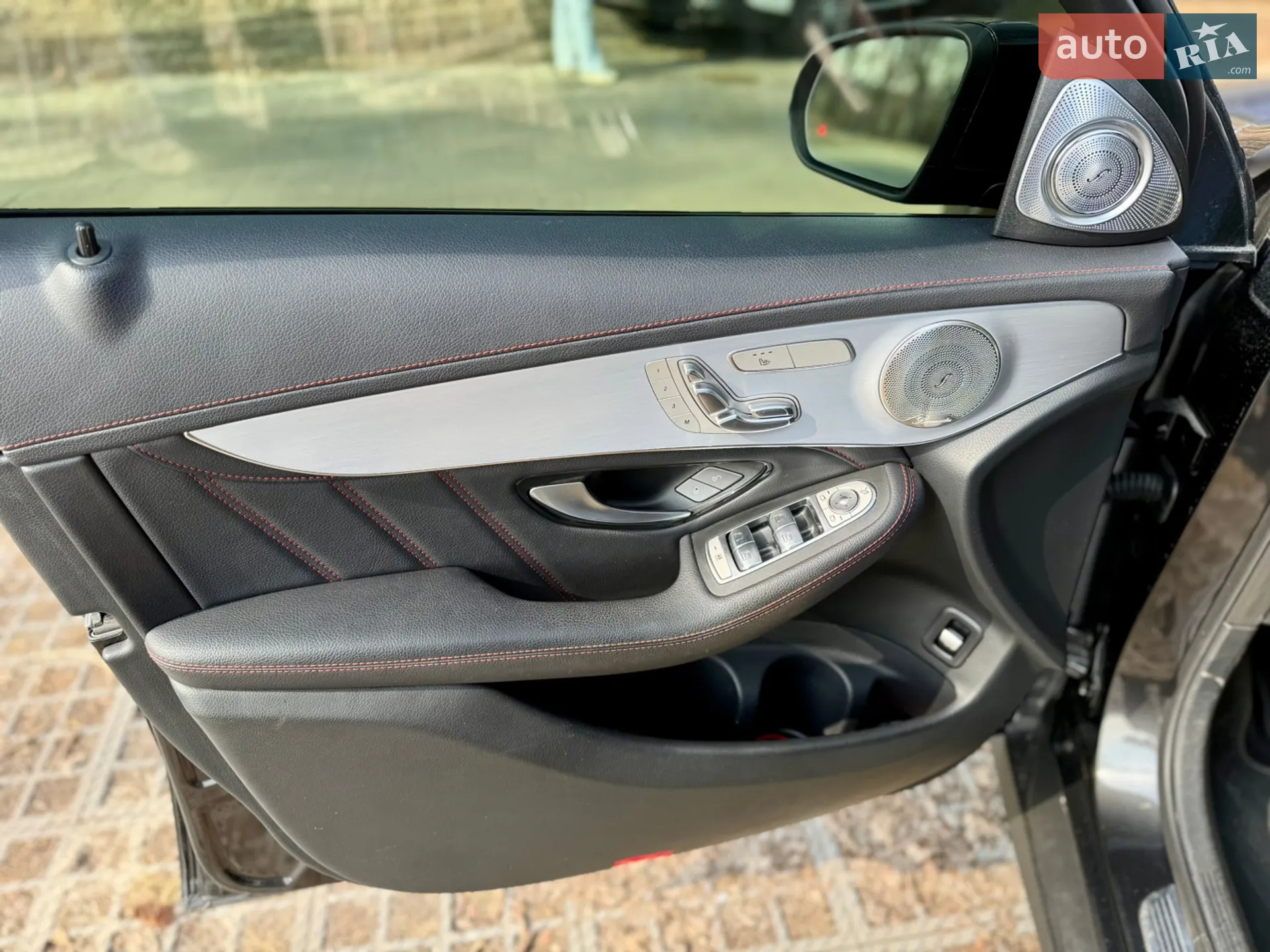 2020 Mercedes-Benz GLC - мініатюра 15