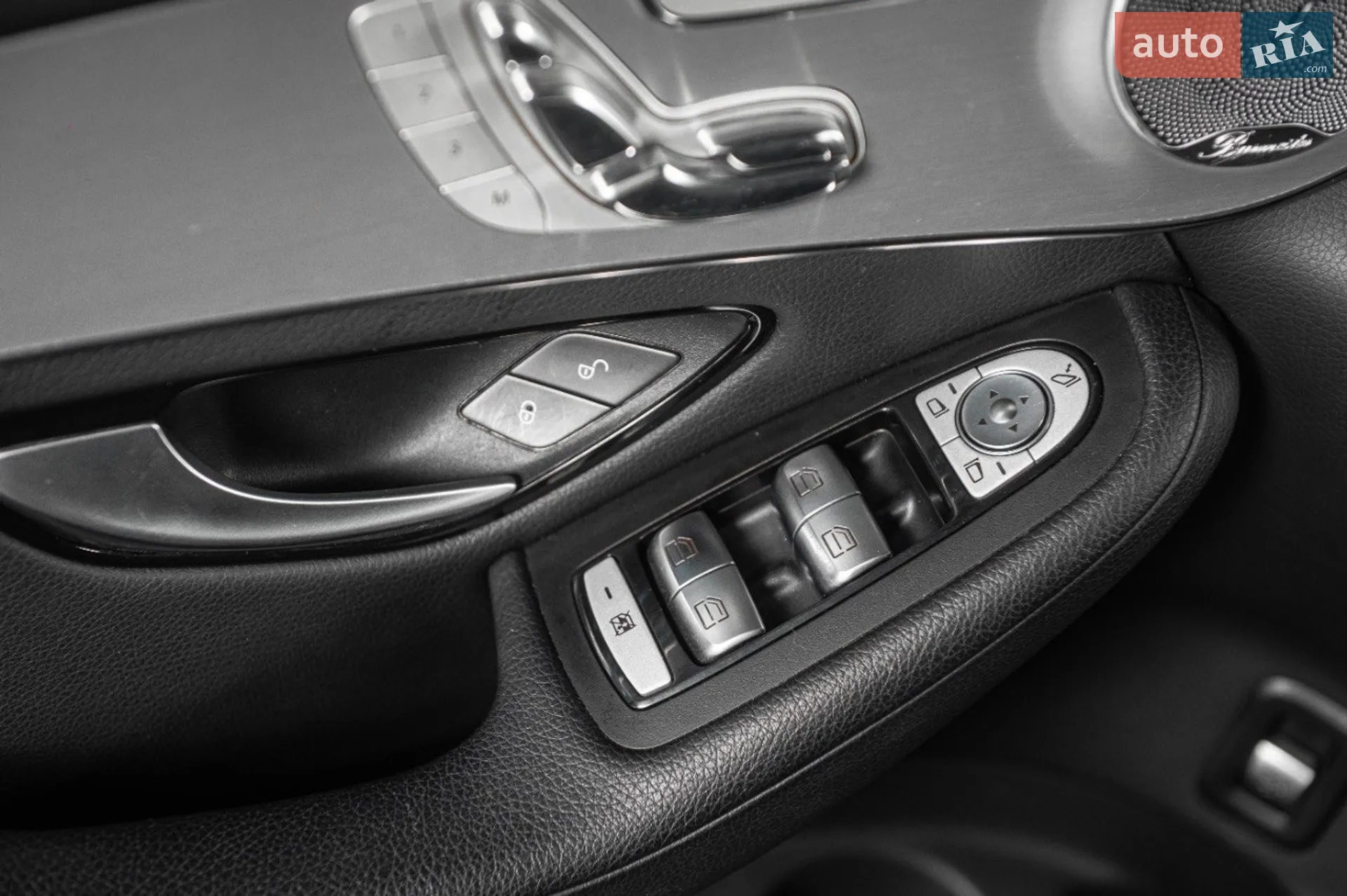 2016 Mercedes-Benz GLC - мініатюра 6