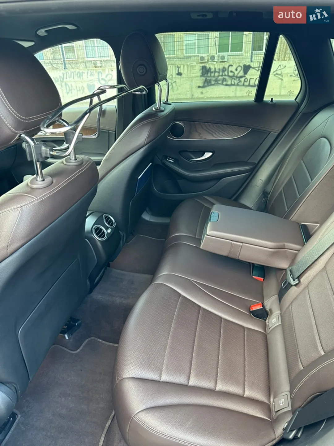 2018 Mercedes-Benz GLC - мініатюра 24