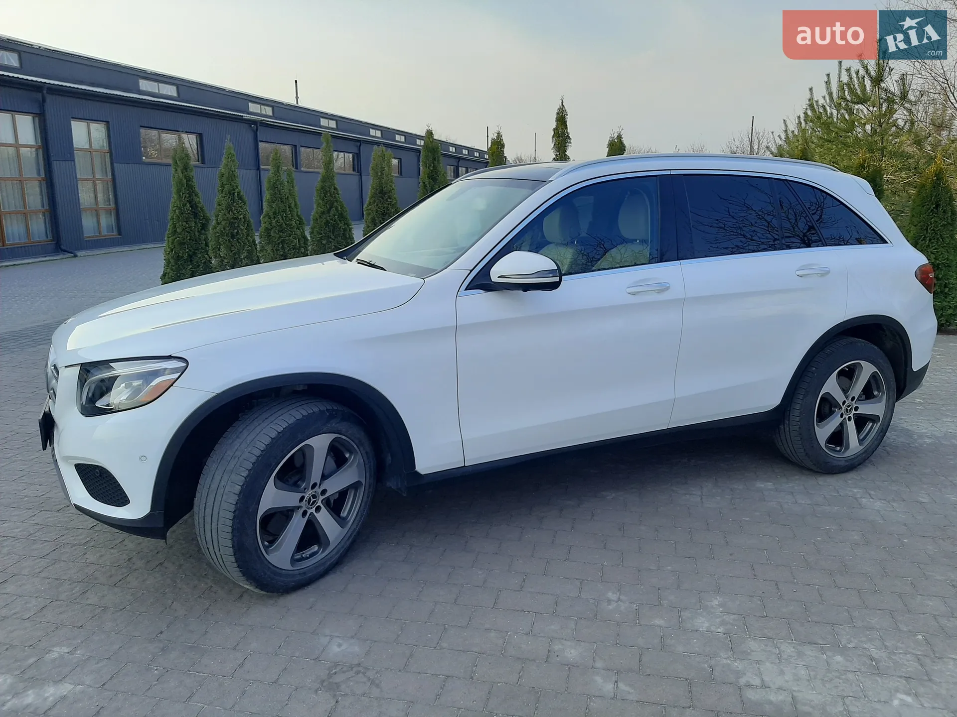 2019 Mercedes-Benz GLC - мініатюра 2