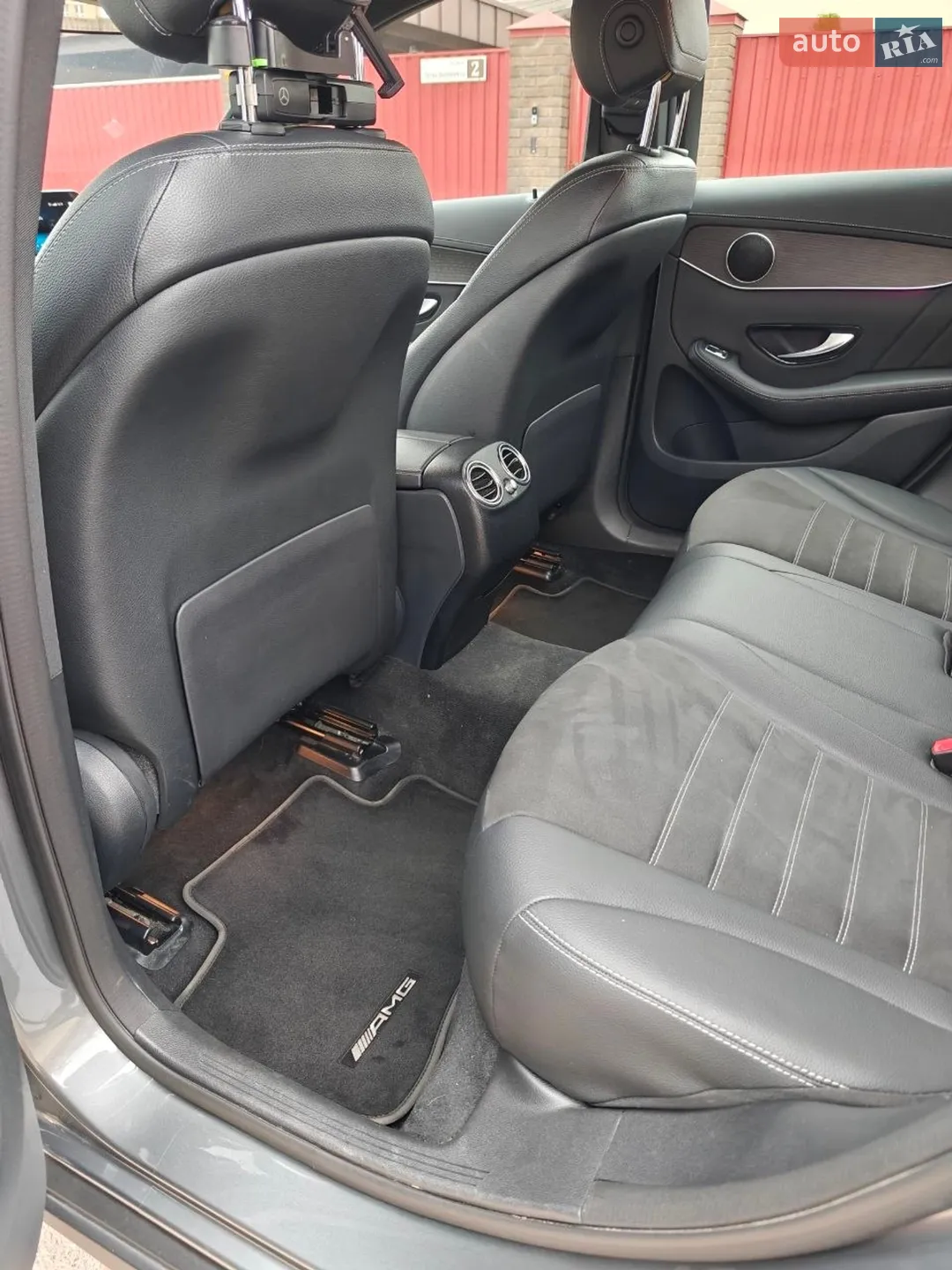 2019 Mercedes-Benz GLC - мініатюра 30