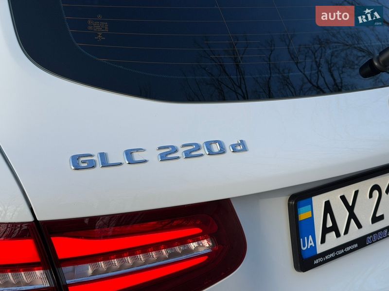 Внедорожник / Кроссовер Mercedes-Benz GLC-Class 2017 в Киеве