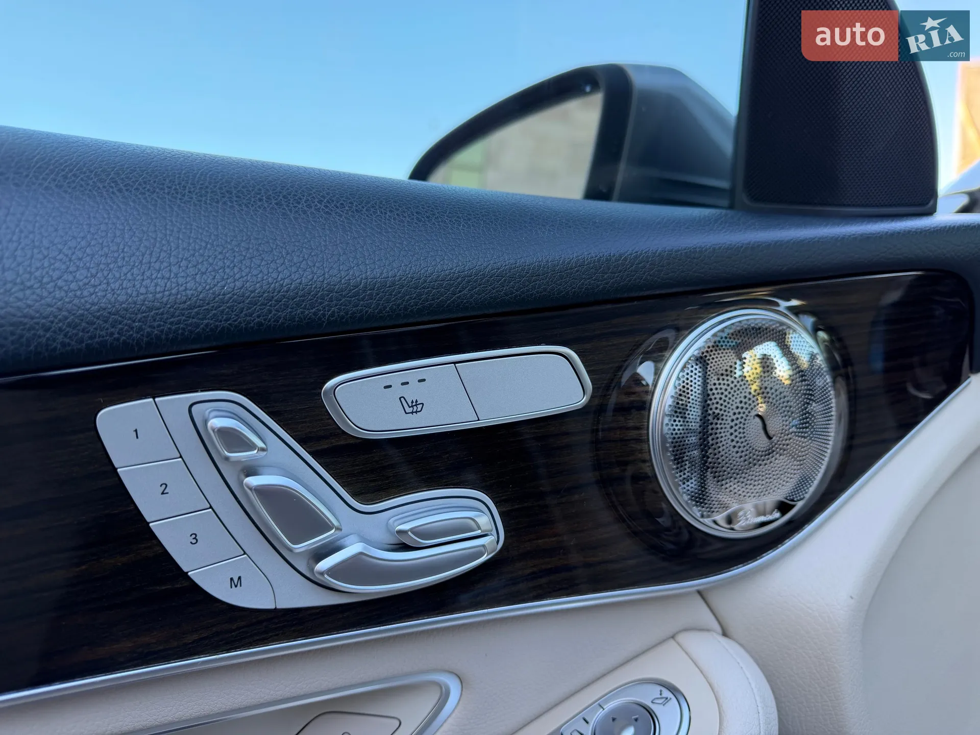 2020 Mercedes-Benz GLC - мініатюра 54