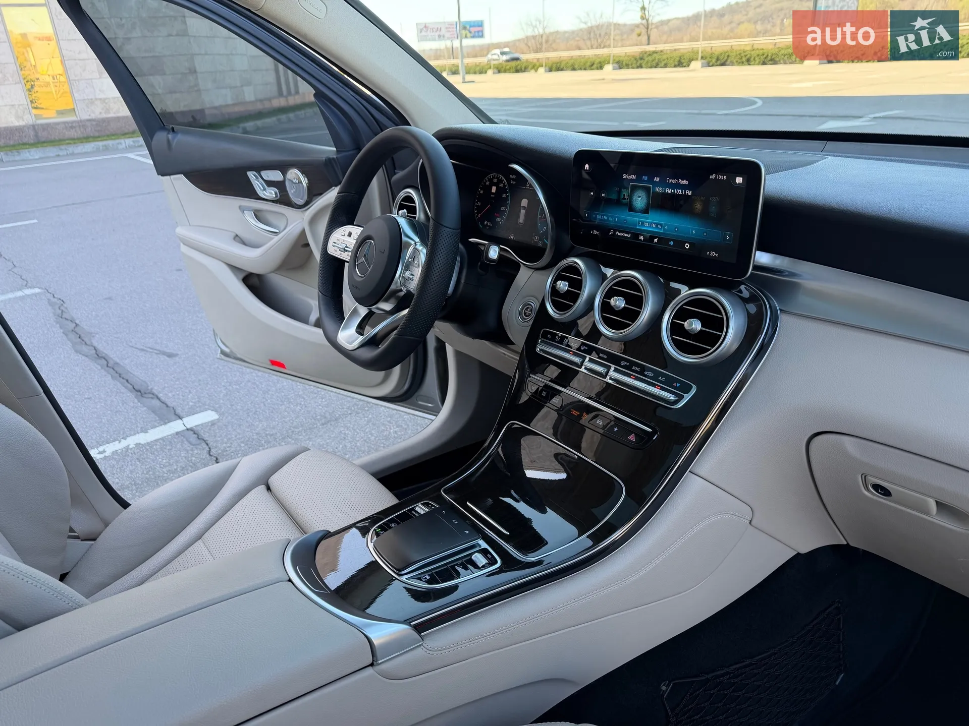 2020 Mercedes-Benz GLC - мініатюра 87