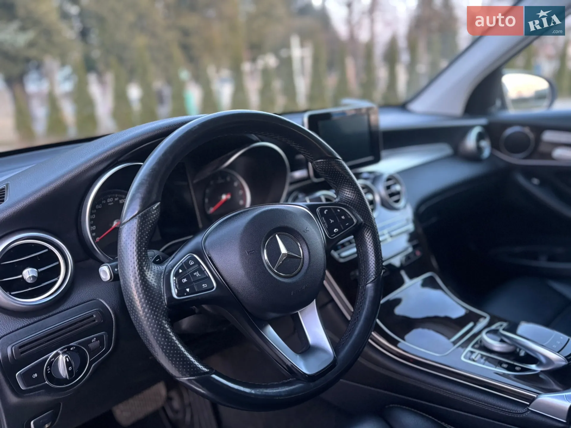 2016 Mercedes-Benz GLC - мініатюра 25