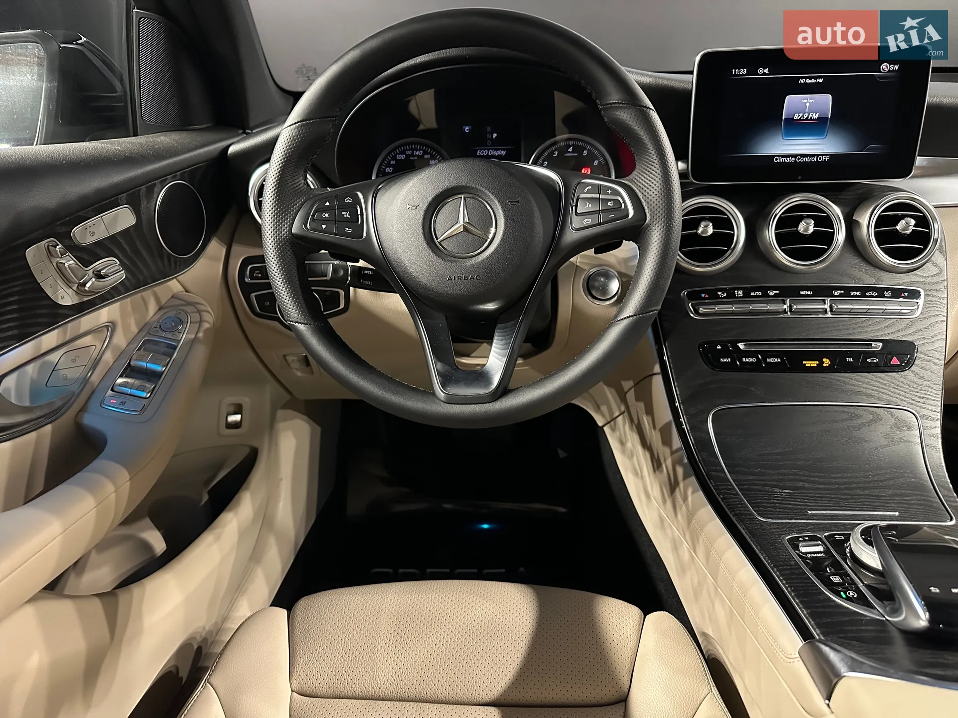 2017 Mercedes-Benz GLC - мініатюра 11