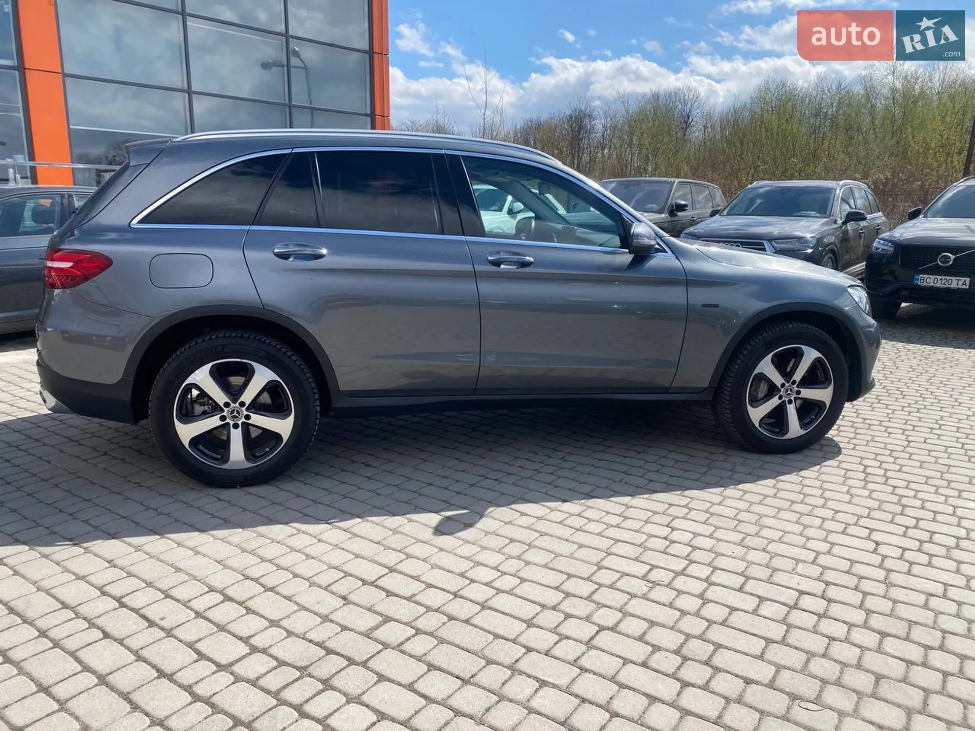 2018 Mercedes-Benz GLC - мініатюра 10