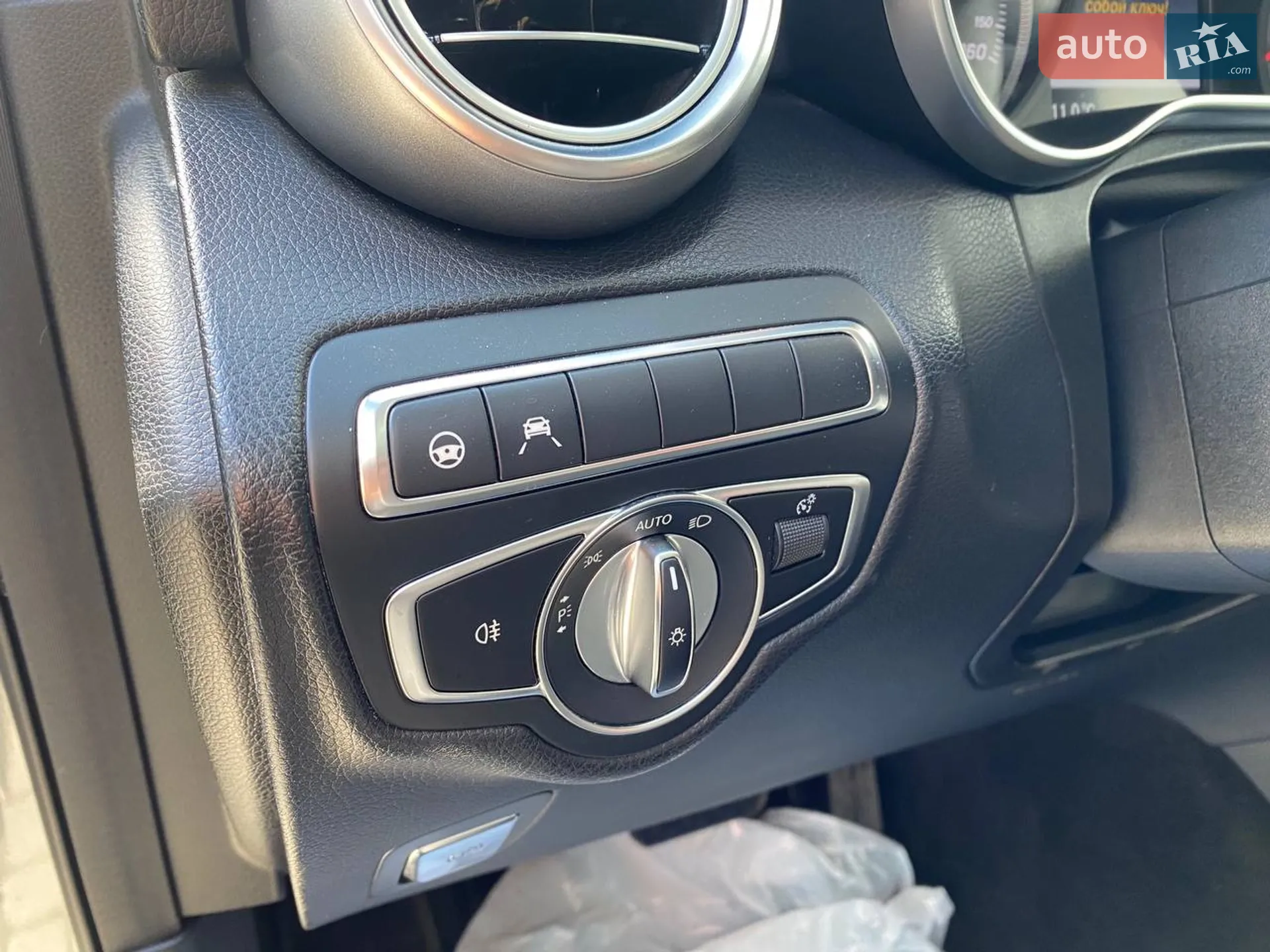 2018 Mercedes-Benz GLC - мініатюра 14