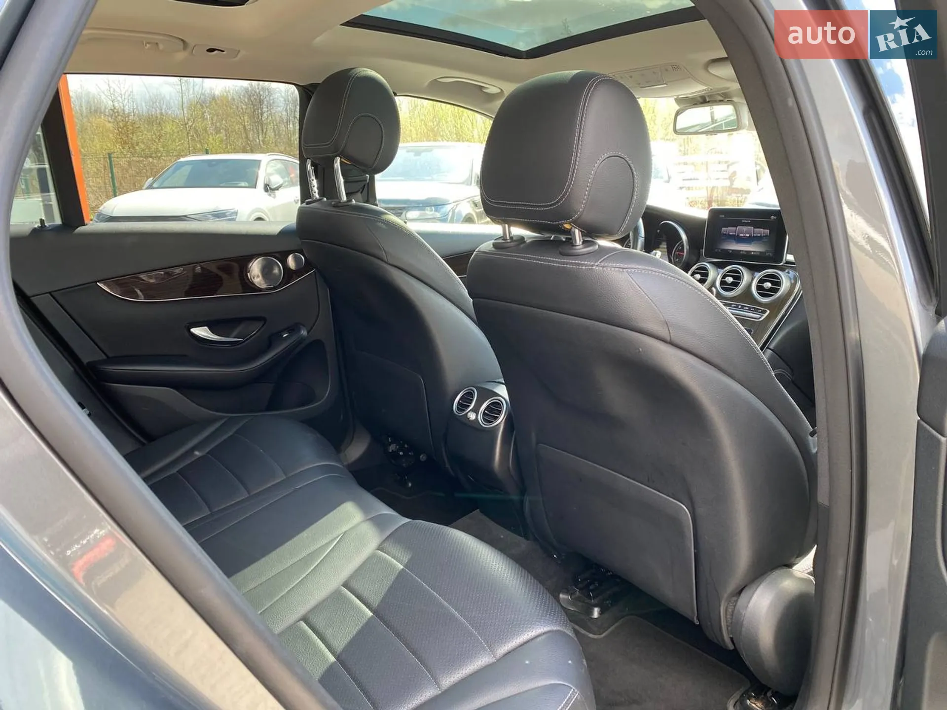 2018 Mercedes-Benz GLC - мініатюра 25