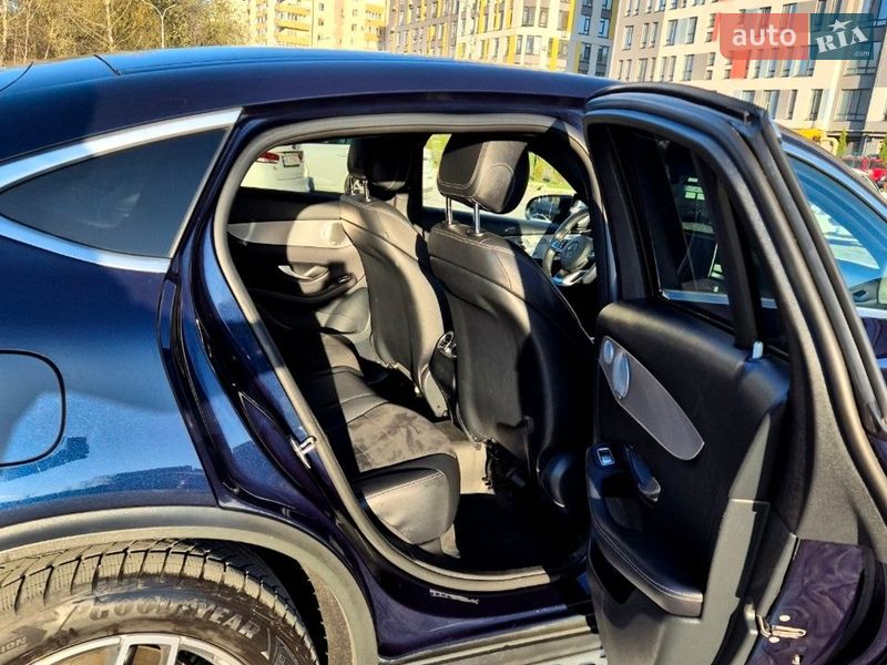 Внедорожник / Кроссовер Mercedes-Benz GLC-Class 2019 в Киеве