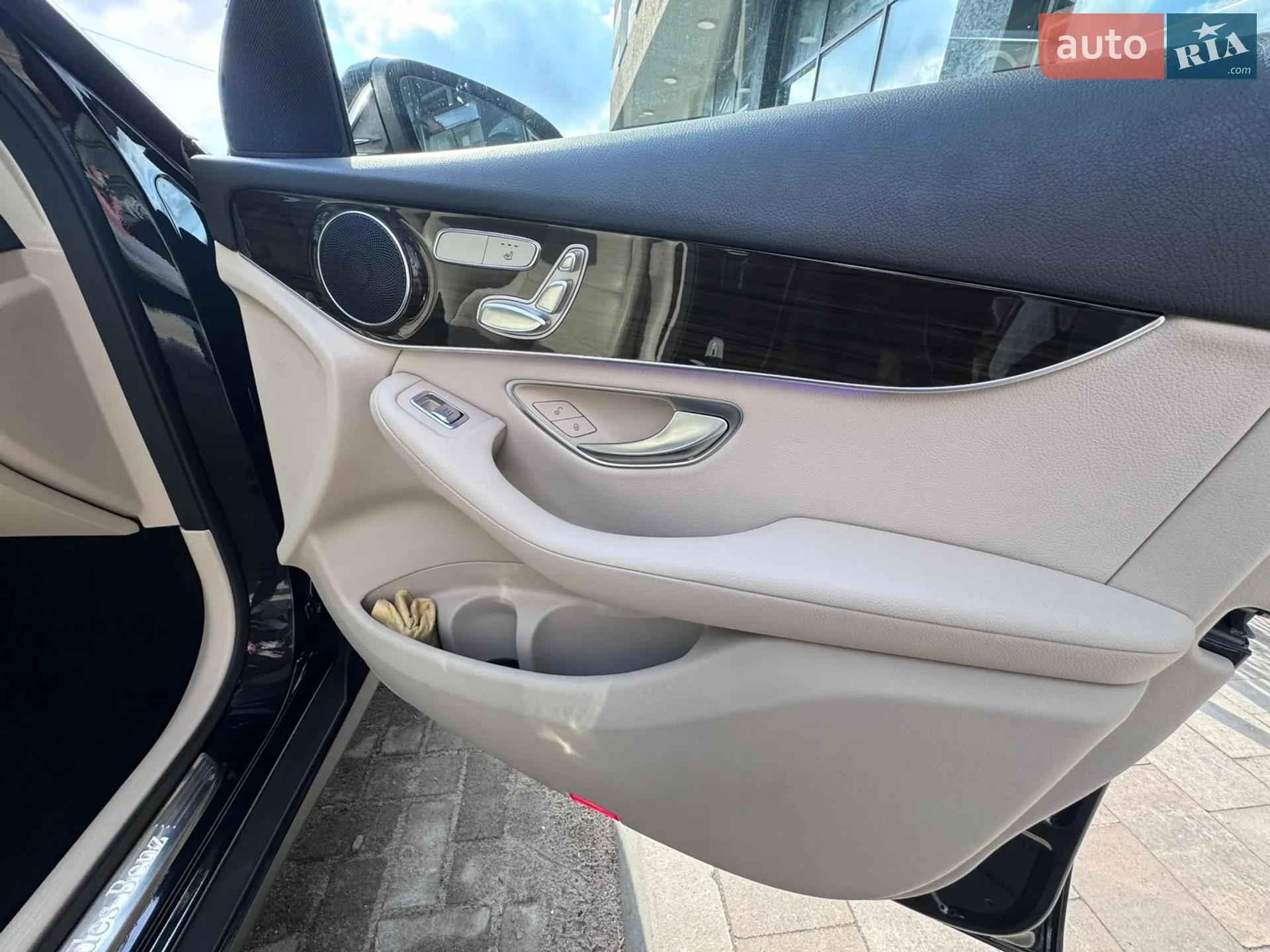 2020 Mercedes-Benz GLC - мініатюра 16