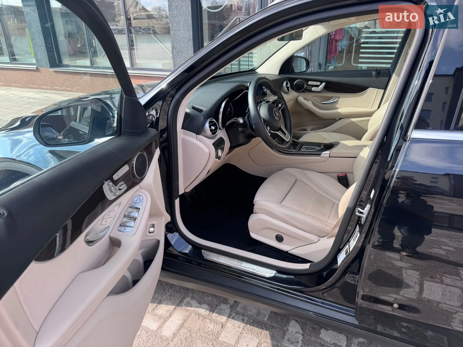 2020 Mercedes-Benz GLC - мініатюра 20