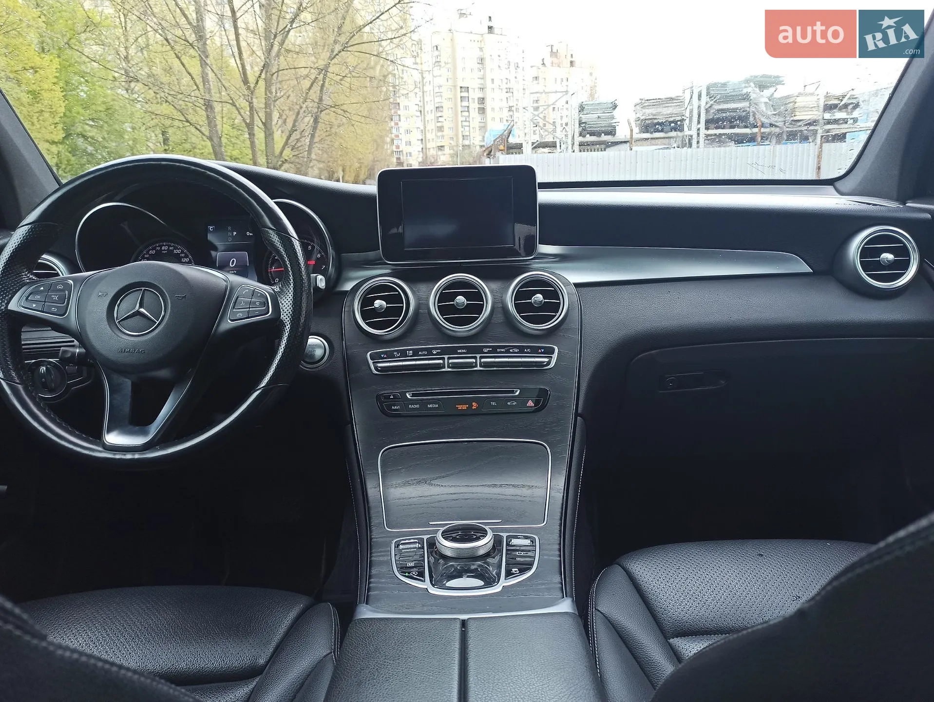 2017 Mercedes-Benz GLC - мініатюра 22