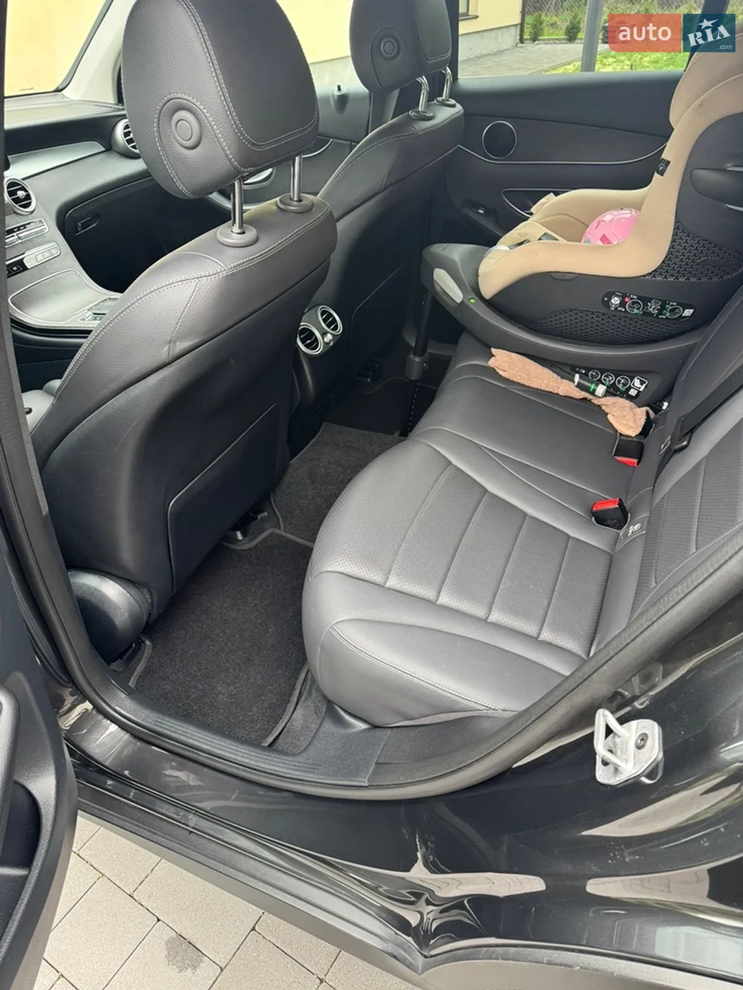 2022 Mercedes-Benz GLC - мініатюра 17