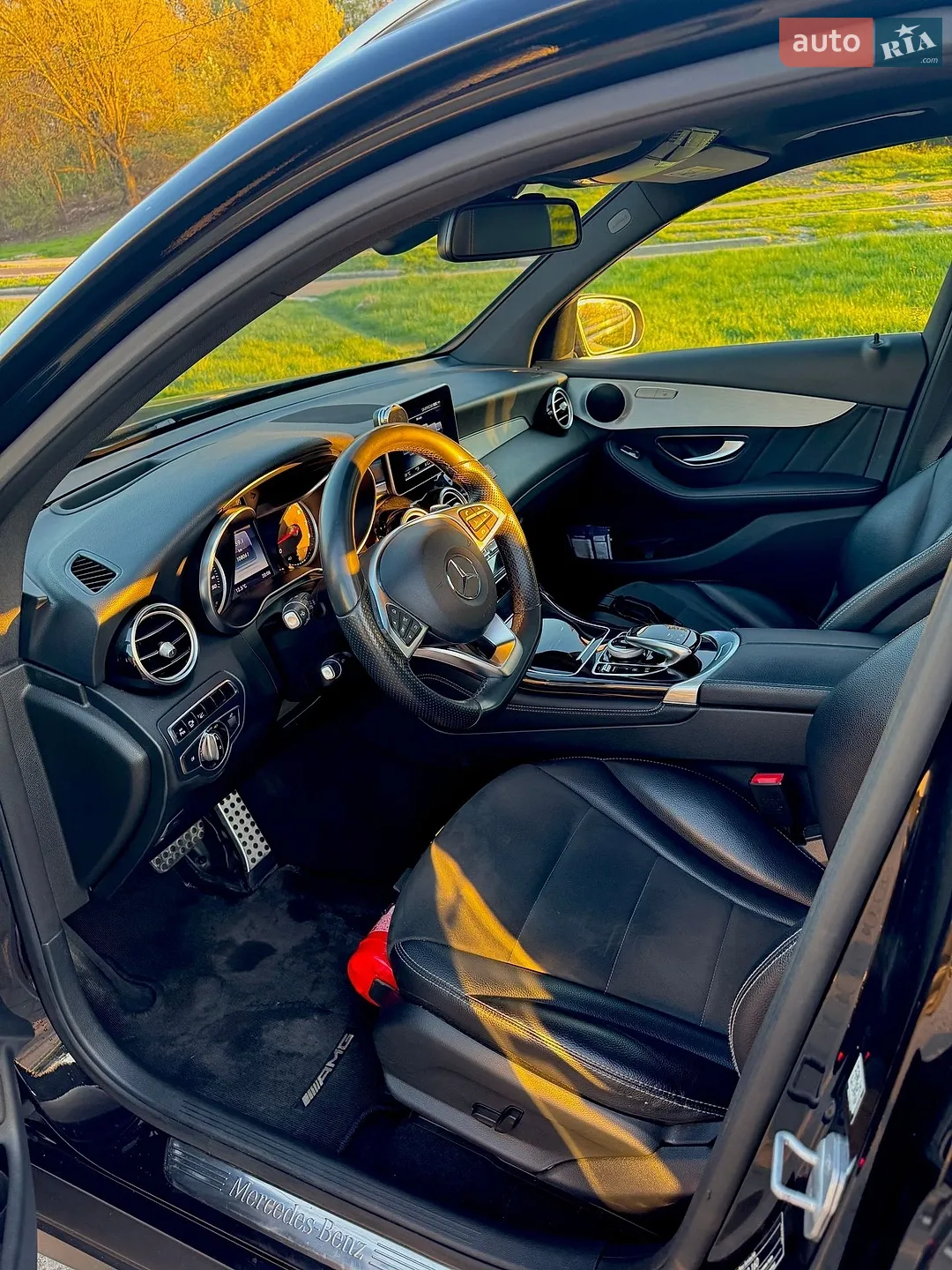 2016 Mercedes-Benz GLC - мініатюра 12