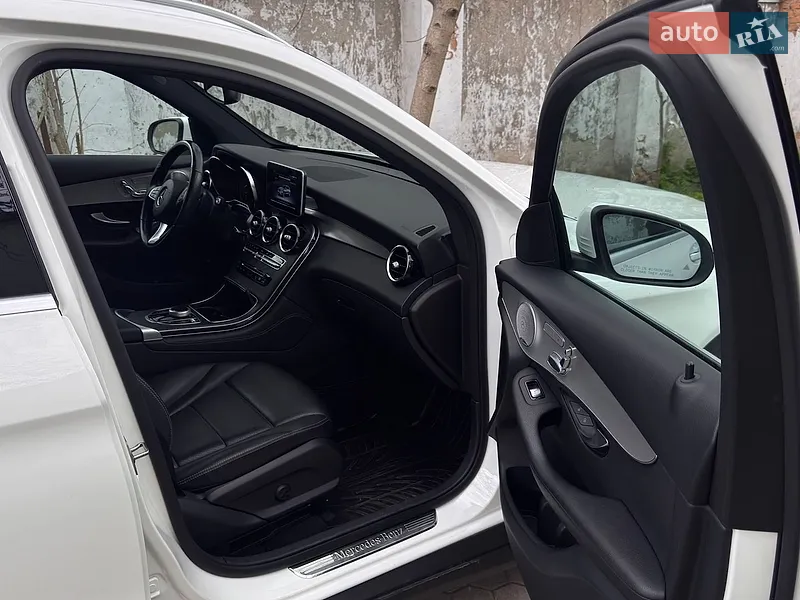Mercedes-Benz GLC-Class 2019 VIN WDC0G4KB2KF643350 фото оголошення 21 з 79