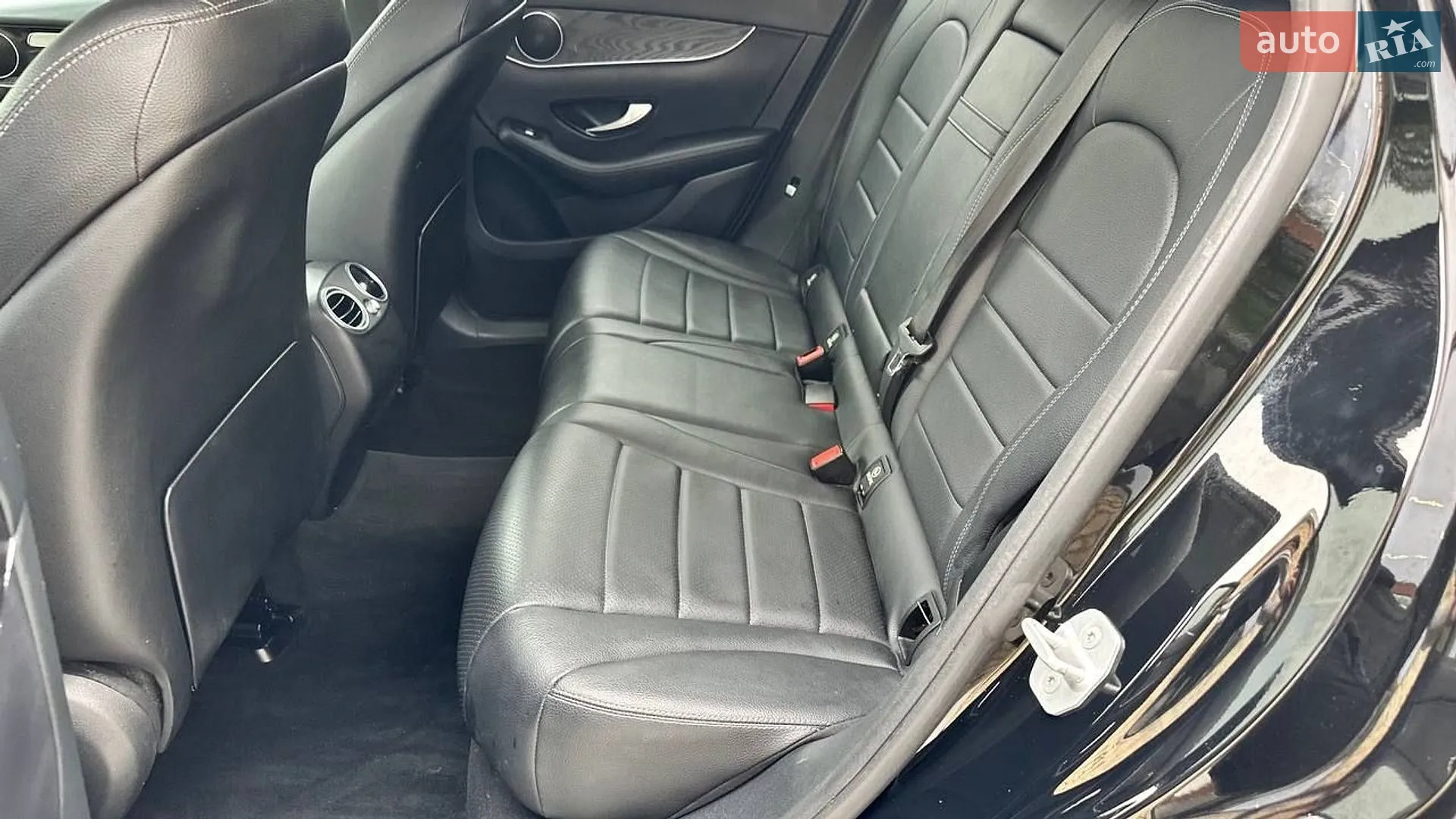 2016 Mercedes-Benz GLC - мініатюра 15