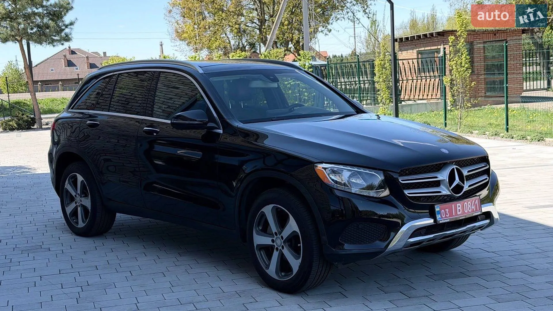 2016 Mercedes-Benz GLC - мініатюра 3