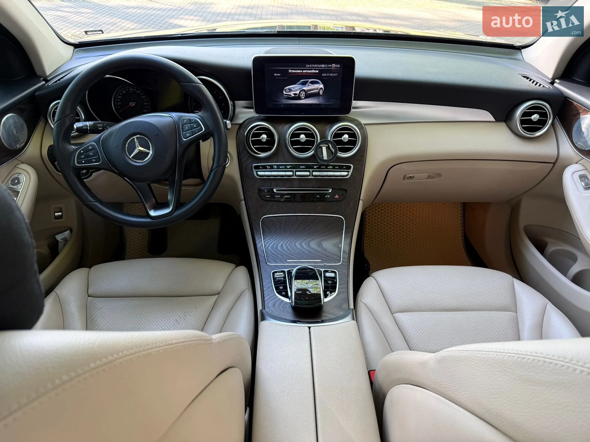 2017 Mercedes-Benz GLC - мініатюра 46