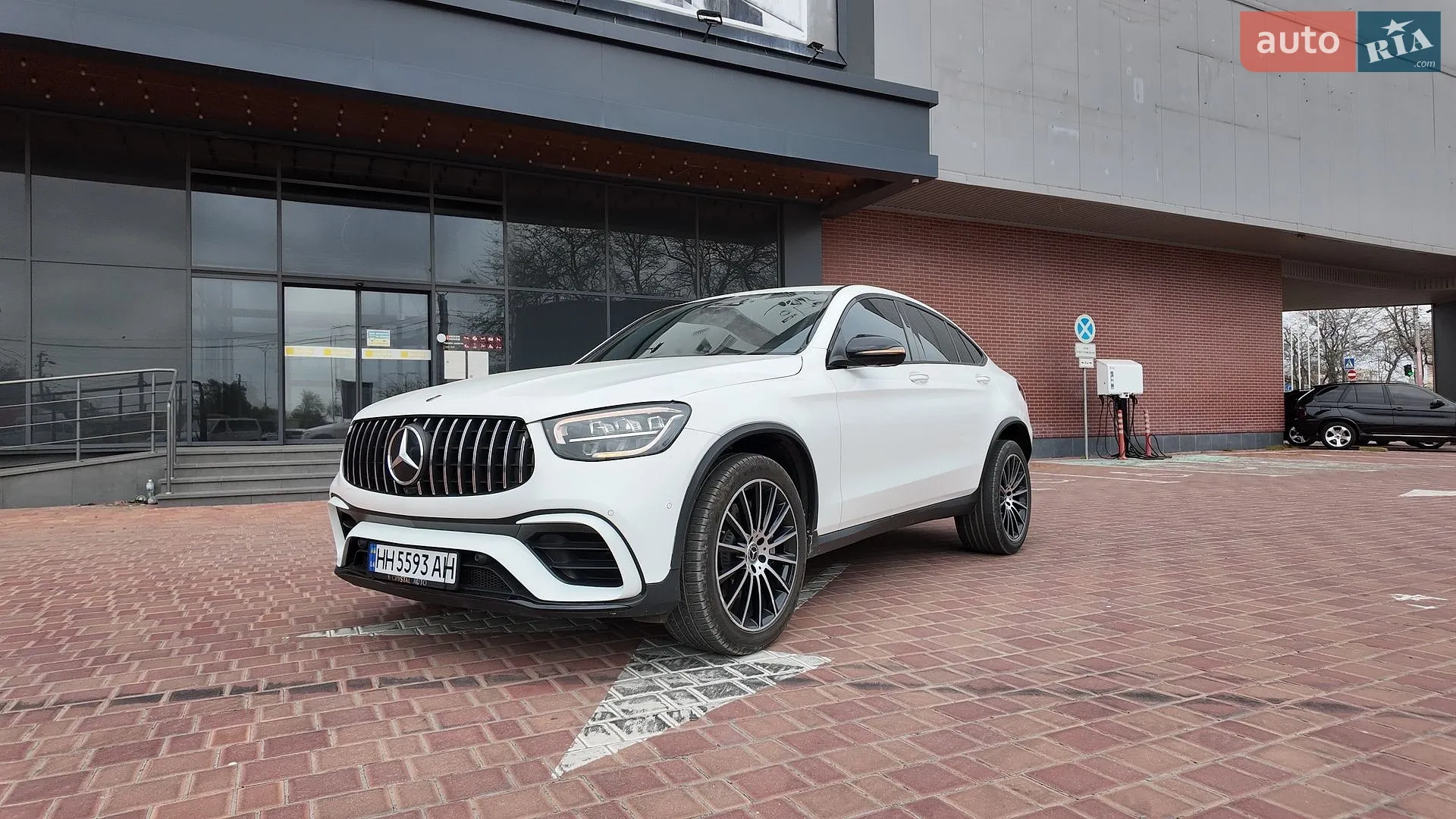 2020 Mercedes-Benz GLC - фото 1