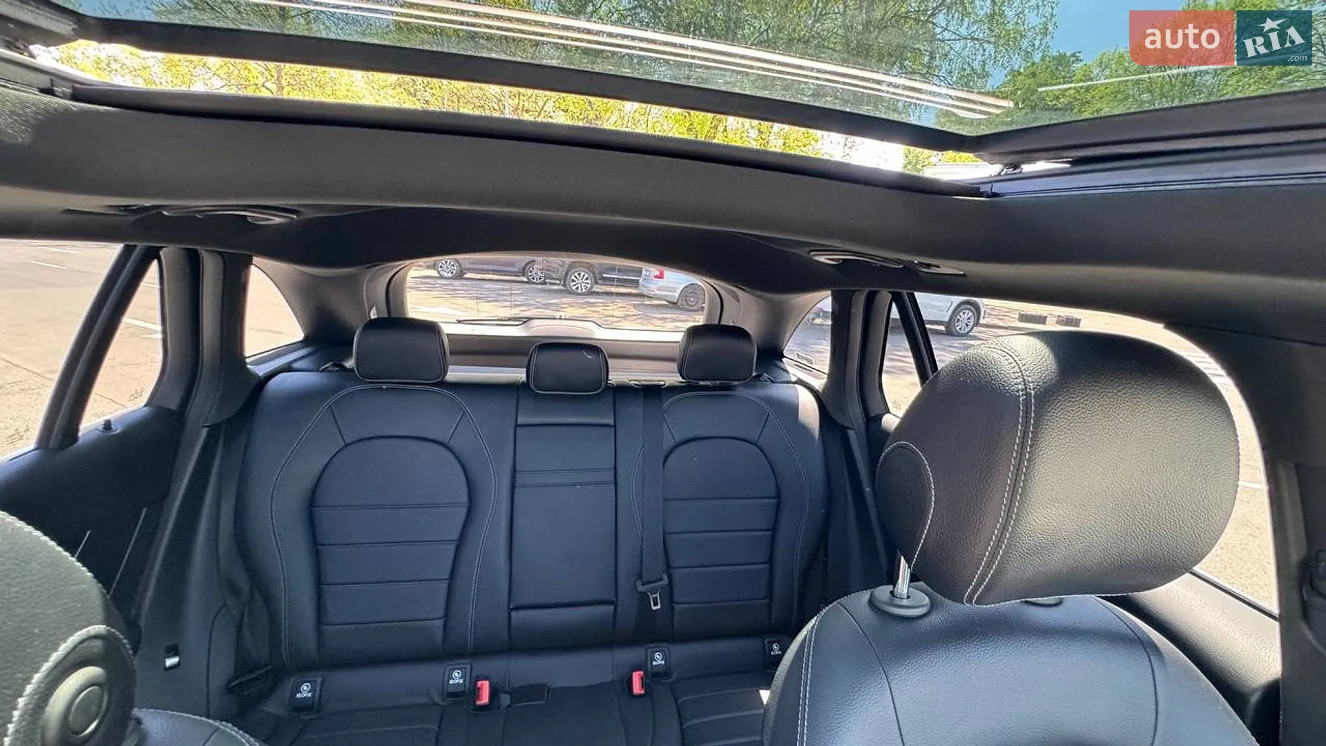 2017 Mercedes-Benz GLC - мініатюра 39