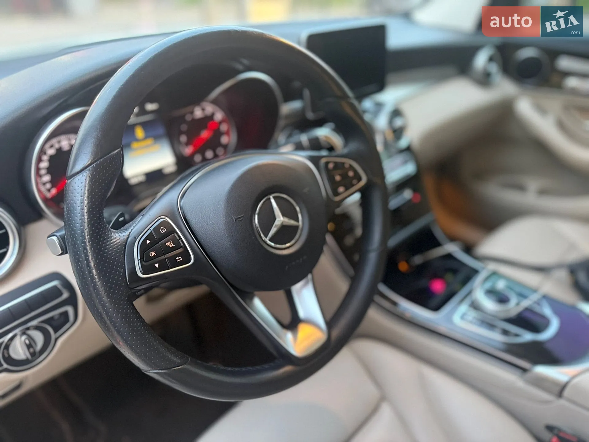 2018 Mercedes-Benz GLC - мініатюра 14