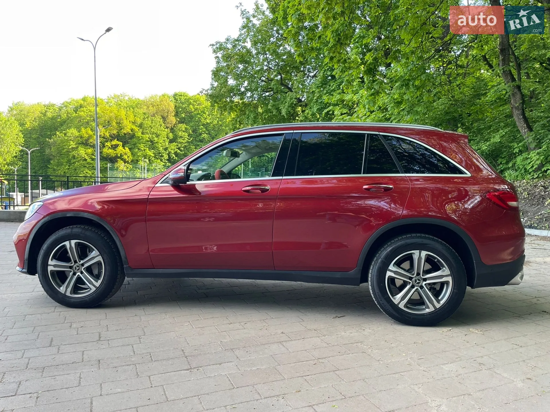 2018 Mercedes-Benz GLC - мініатюра 8